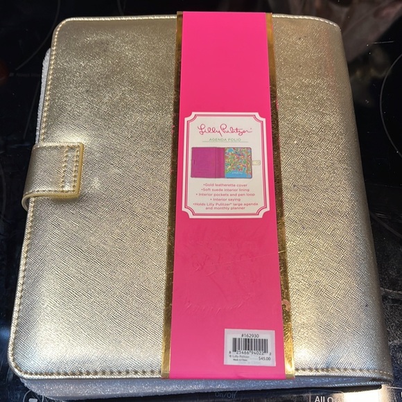 Lily Pulitzer Agenda Folio - Picture 6 of 12